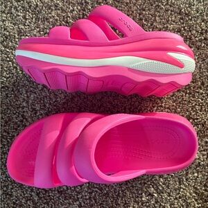 Crocs mega crush triple strap platform sandals in the color pink crush